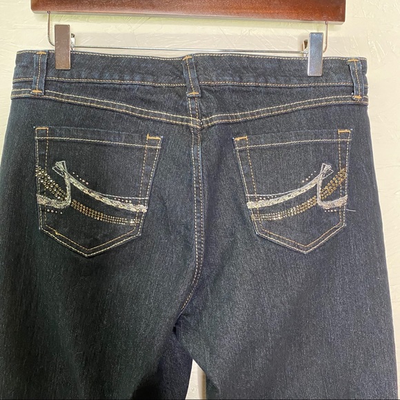 Nine West Embelished Pocket Jean, Size 12 - Picture 9 of 16